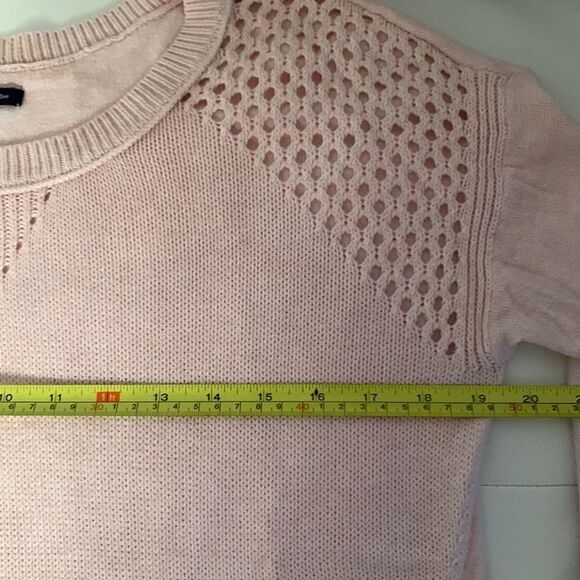 AMERICAN EAGLE Outfitters Pink Womens Sweater . Size SP - Picture 6 of 11